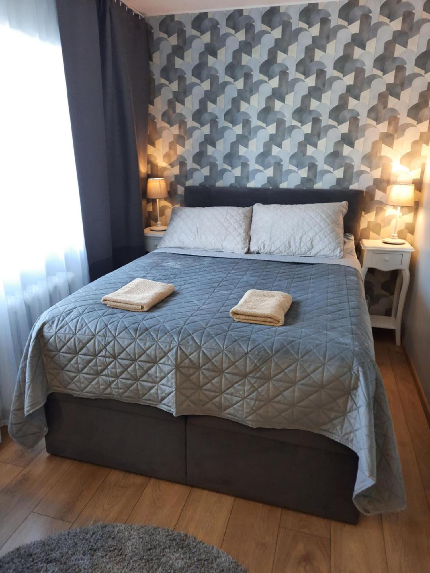 Centrum Bridge Apartment Pärnu Esterno foto